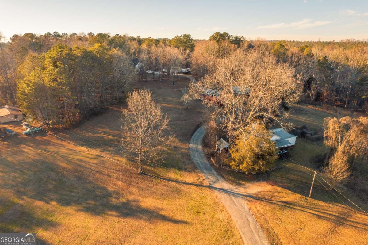873 Long Road Property Photo 17