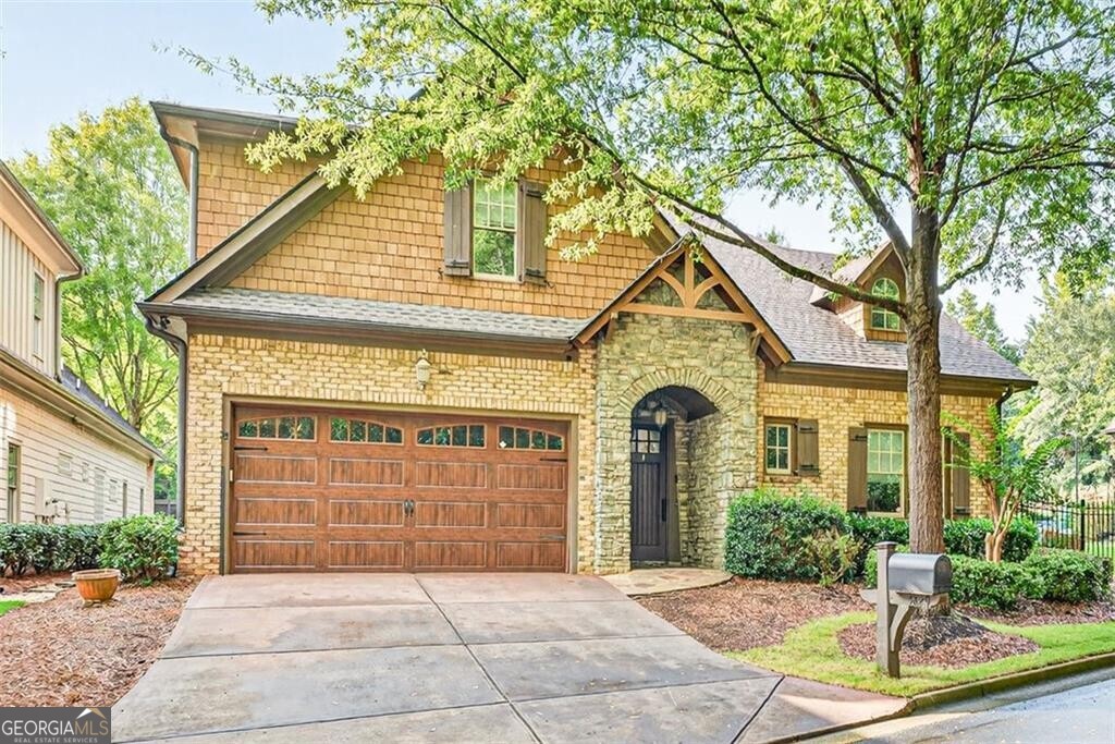 5829 Swinging Gate Road Property Photo 4