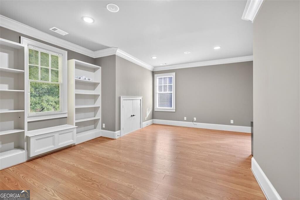 5829 Swinging Gate Road Property Photo 34