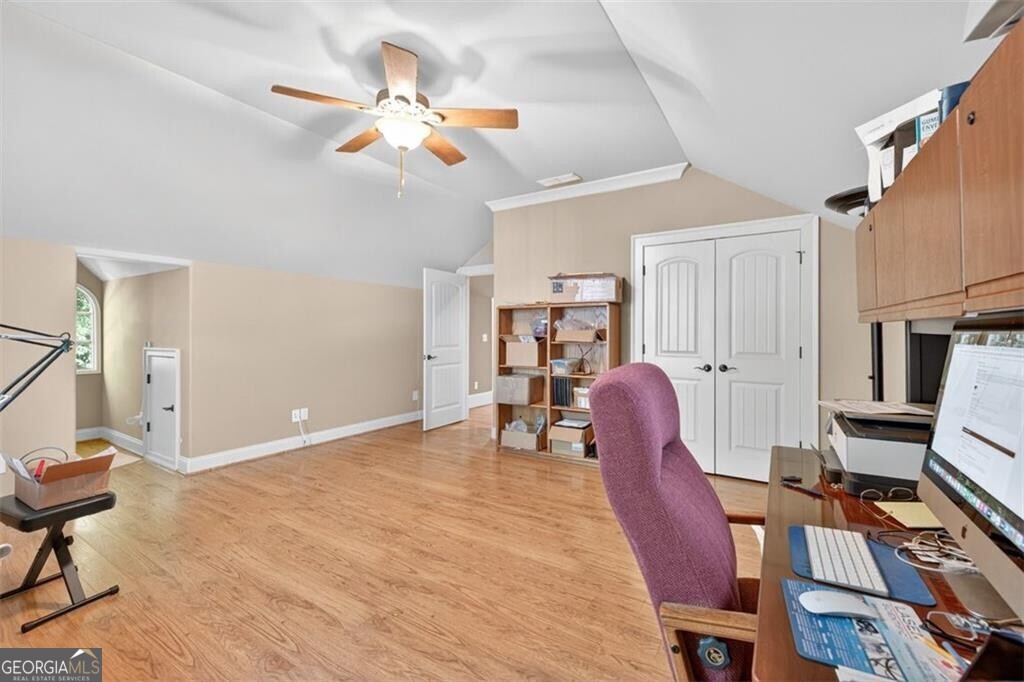 5829 Swinging Gate Road Property Photo 38
