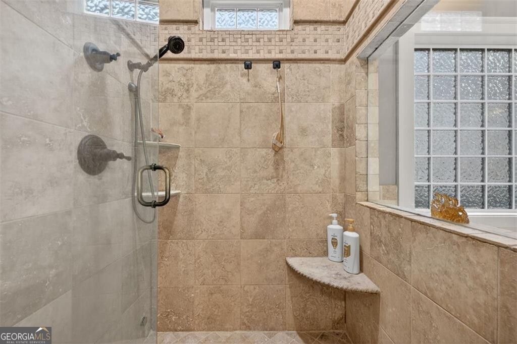 5829 Swinging Gate Road Property Photo 56