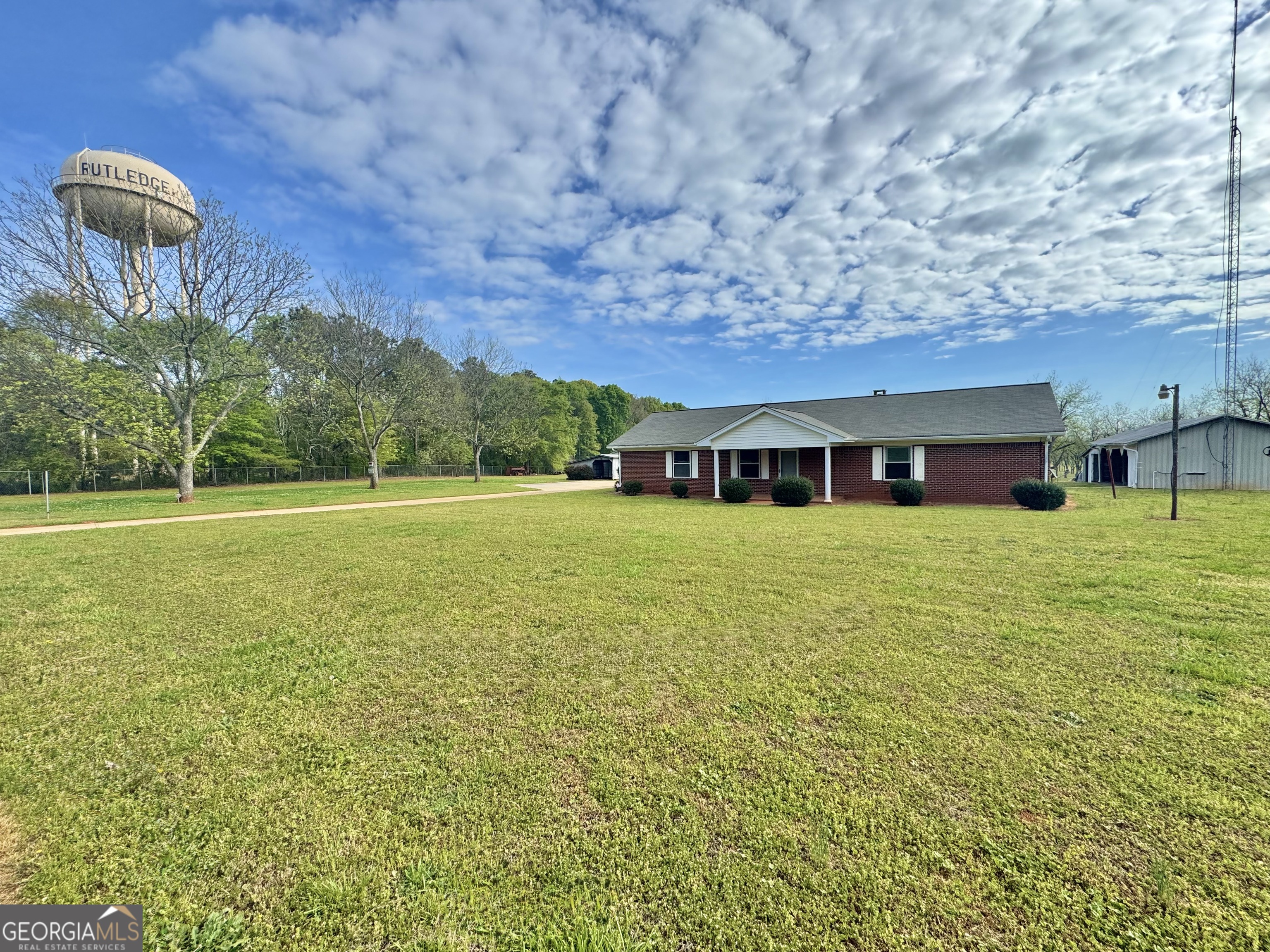 1760 Fears Road Property Photo 1