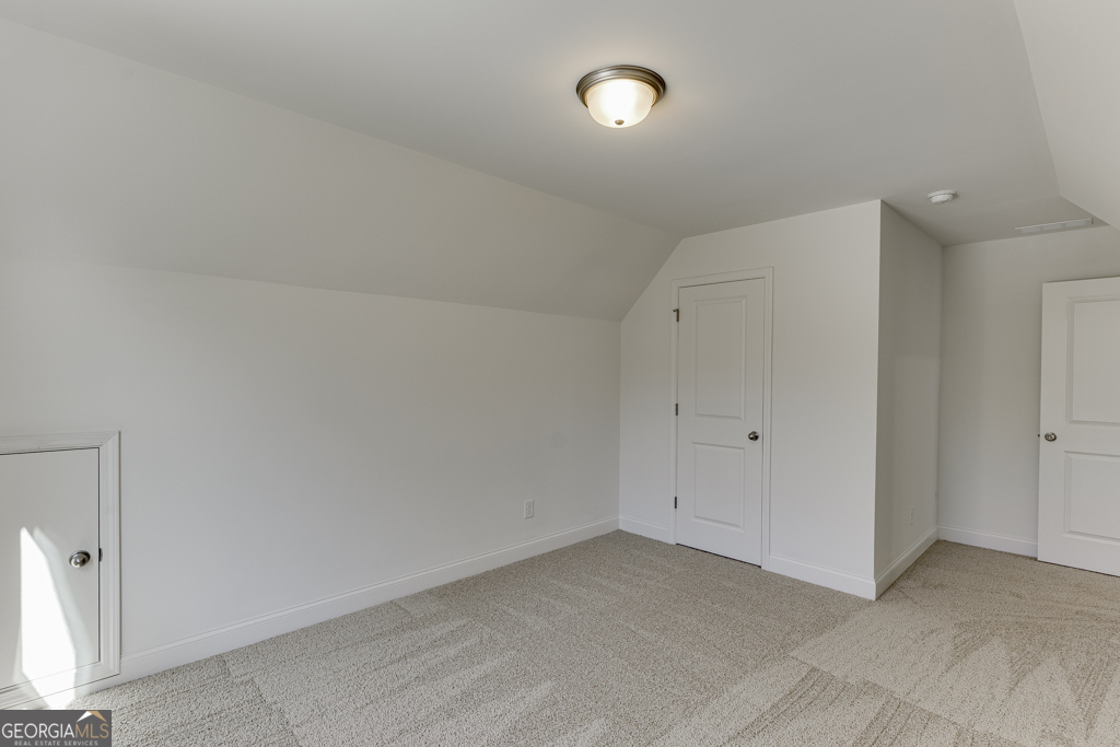 979 Lakeview Property Photo 27