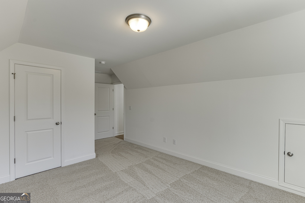 979 Lakeview Property Photo 28
