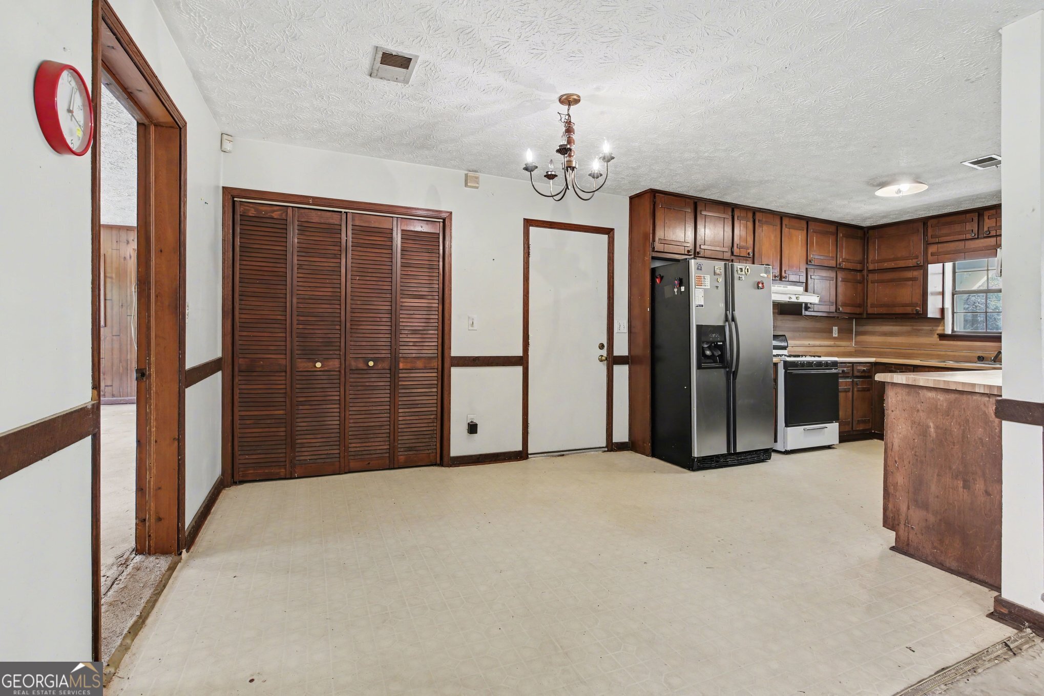 120 Carriage Circle Property Photo 9