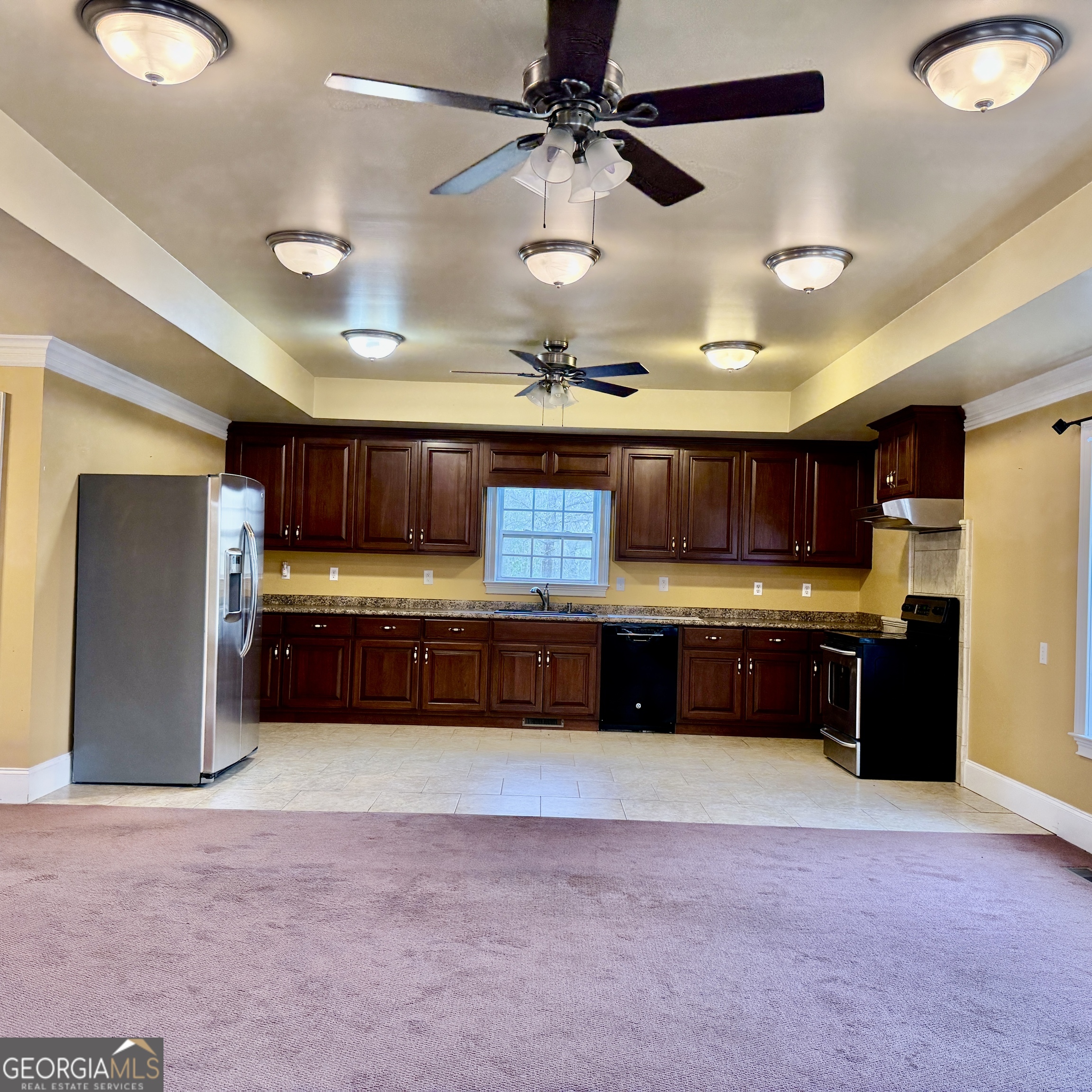 386 Oak Grove Road Property Photo 5