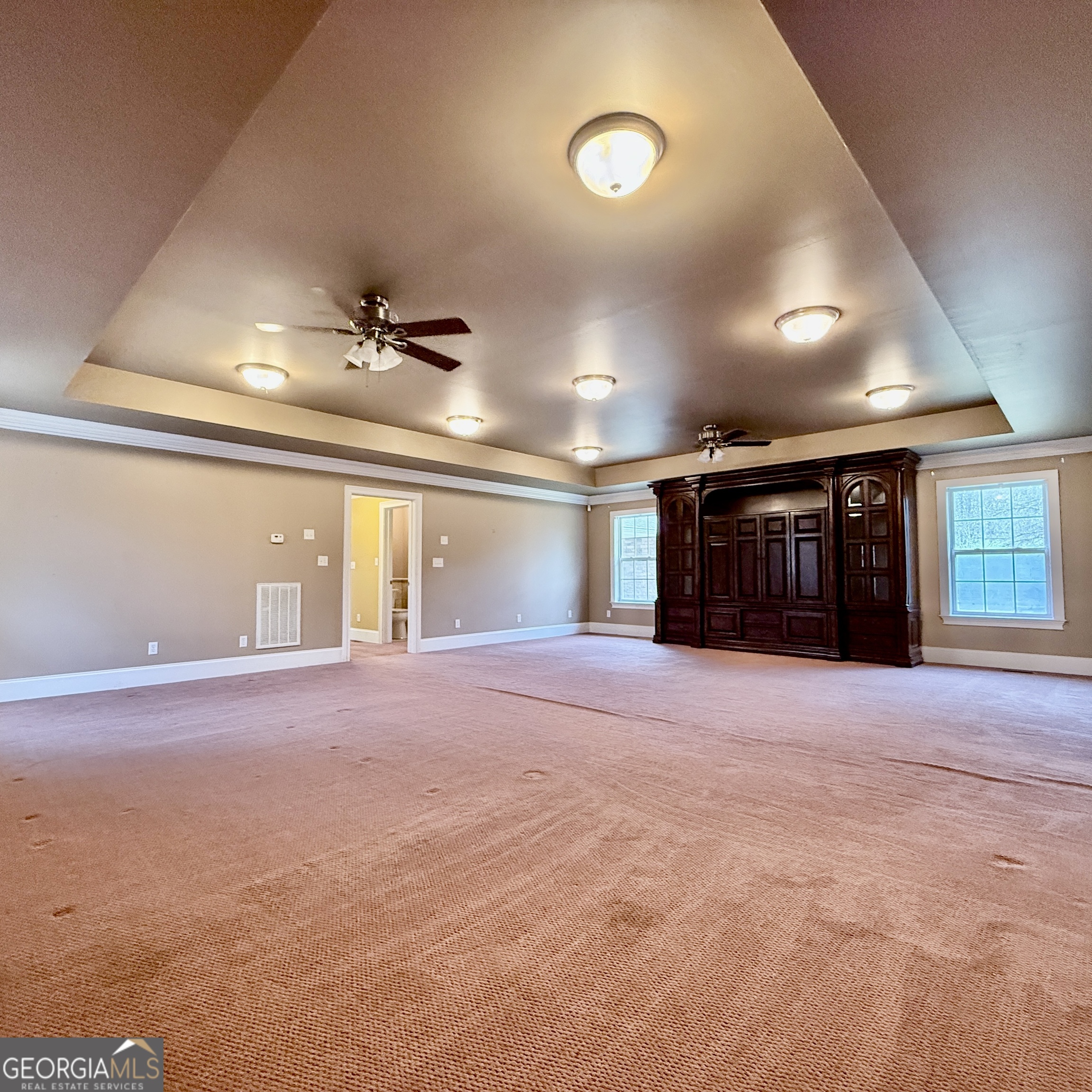 386 Oak Grove Road Property Photo 9