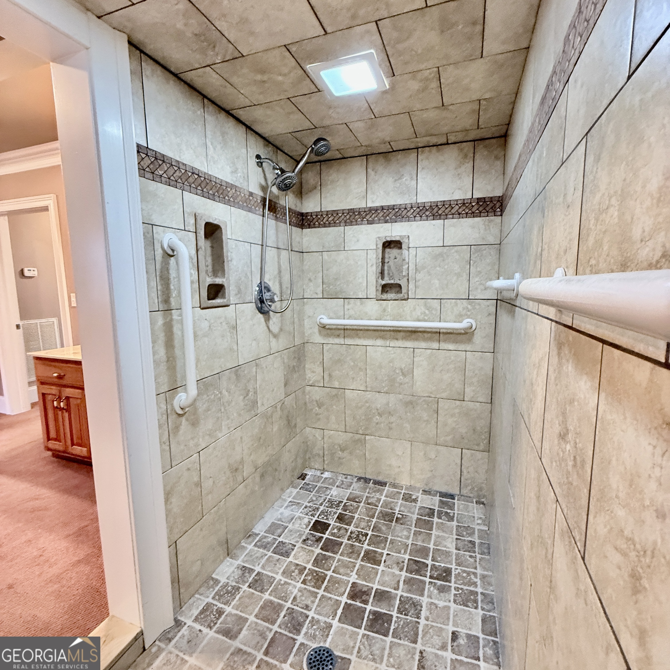 386 Oak Grove Road Property Photo 12