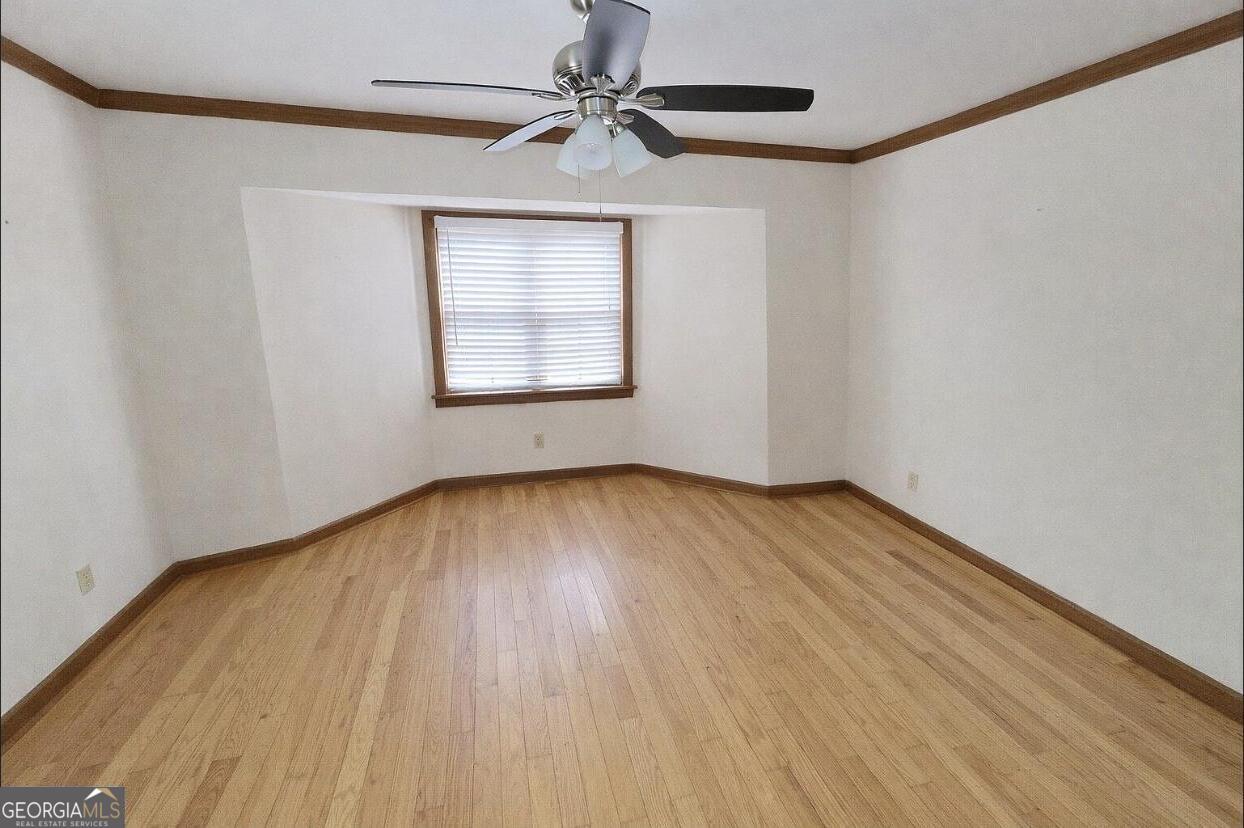9000 Edinburg Drive Property Photo 12