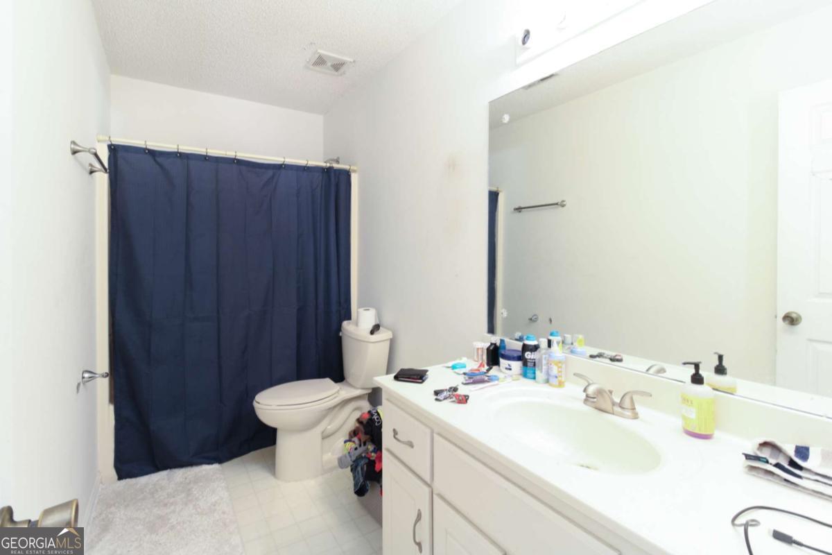 2165 Milledge Avenue # E7 Property Photo 9