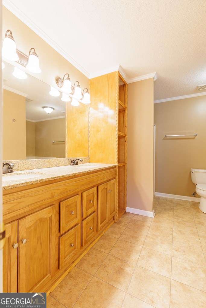 5318 Mimosa Circle Property Photo 12