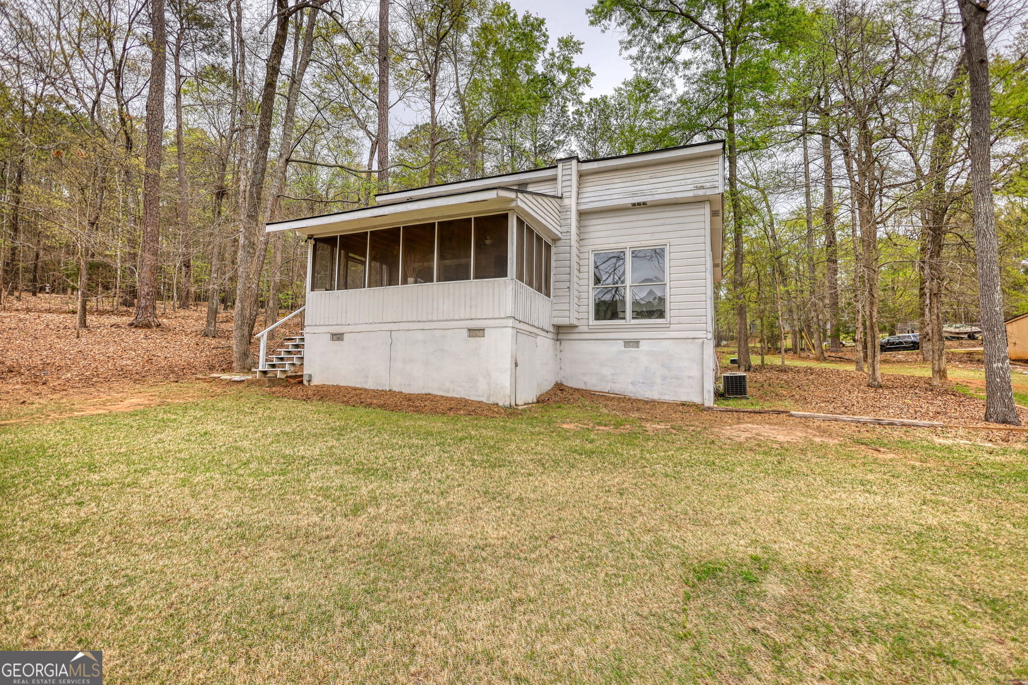 1697 County Line Extension Property Photo 2