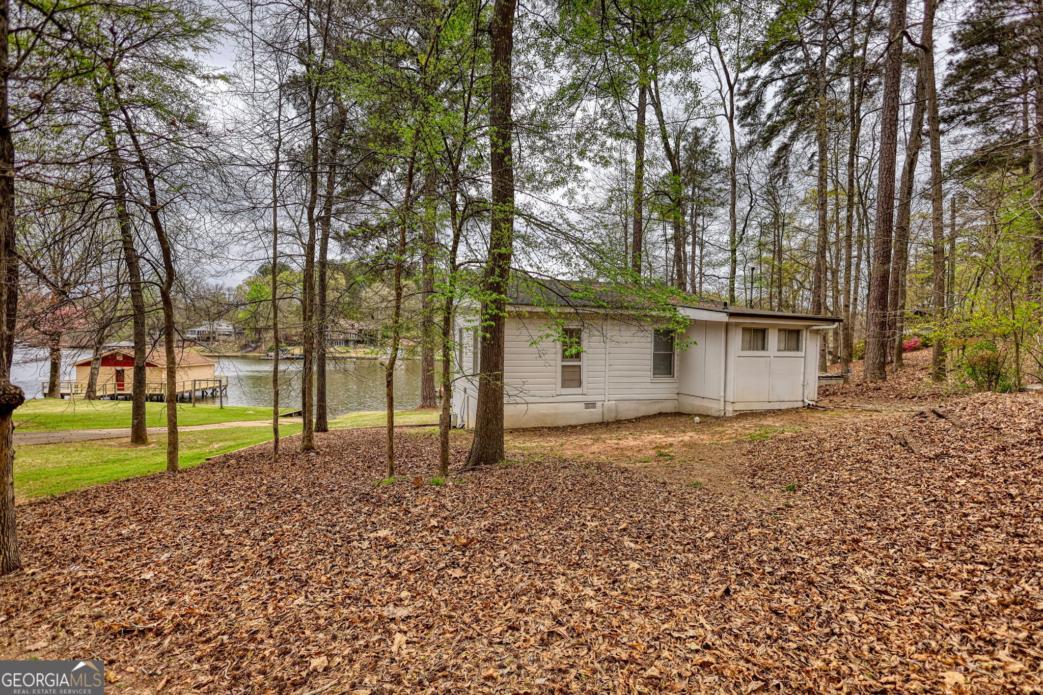 1697 County Line Extension Property Photo 6