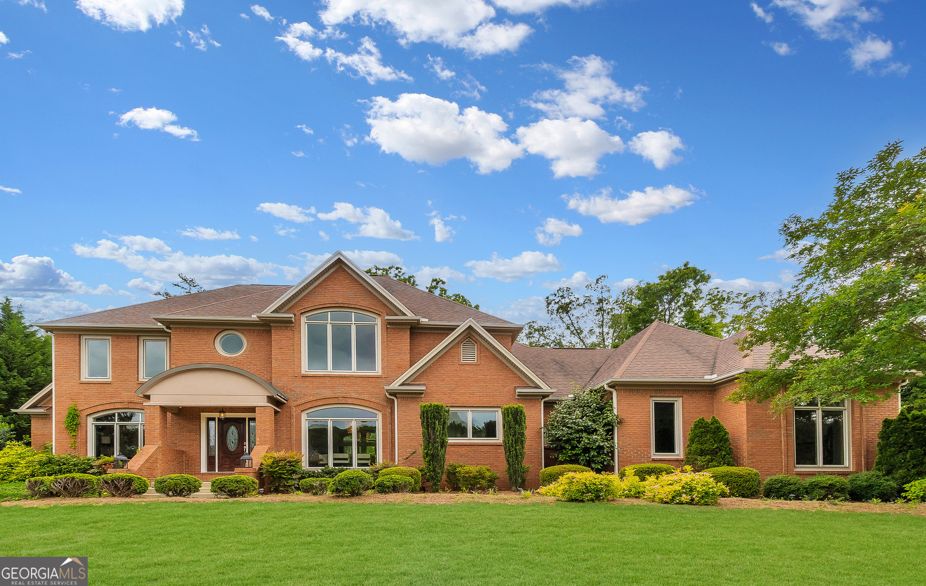 5653 Tuxedo Drive Property Photo 1