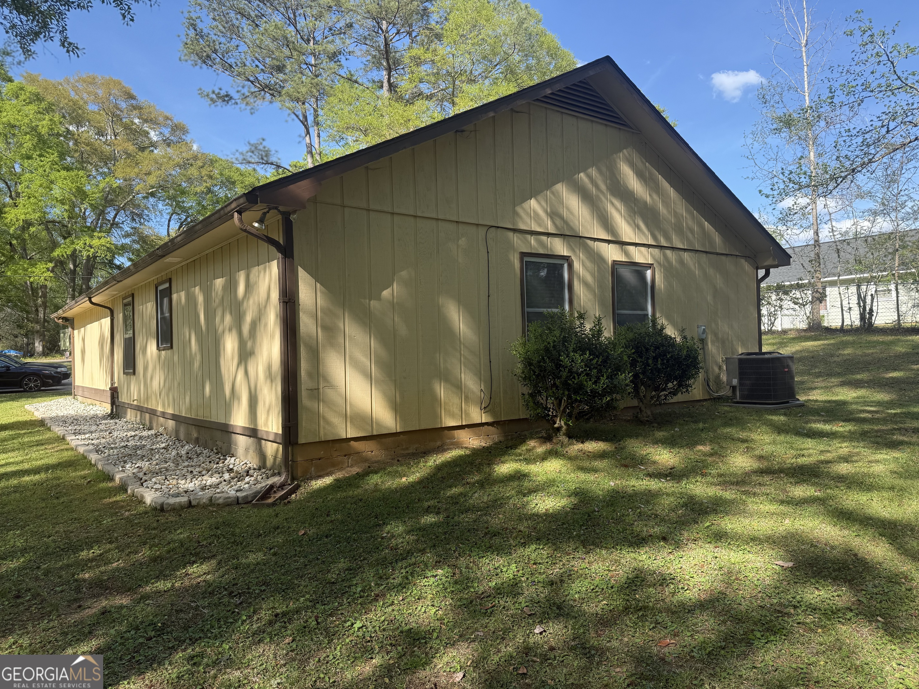 245 Teaver Road Property Photo 3