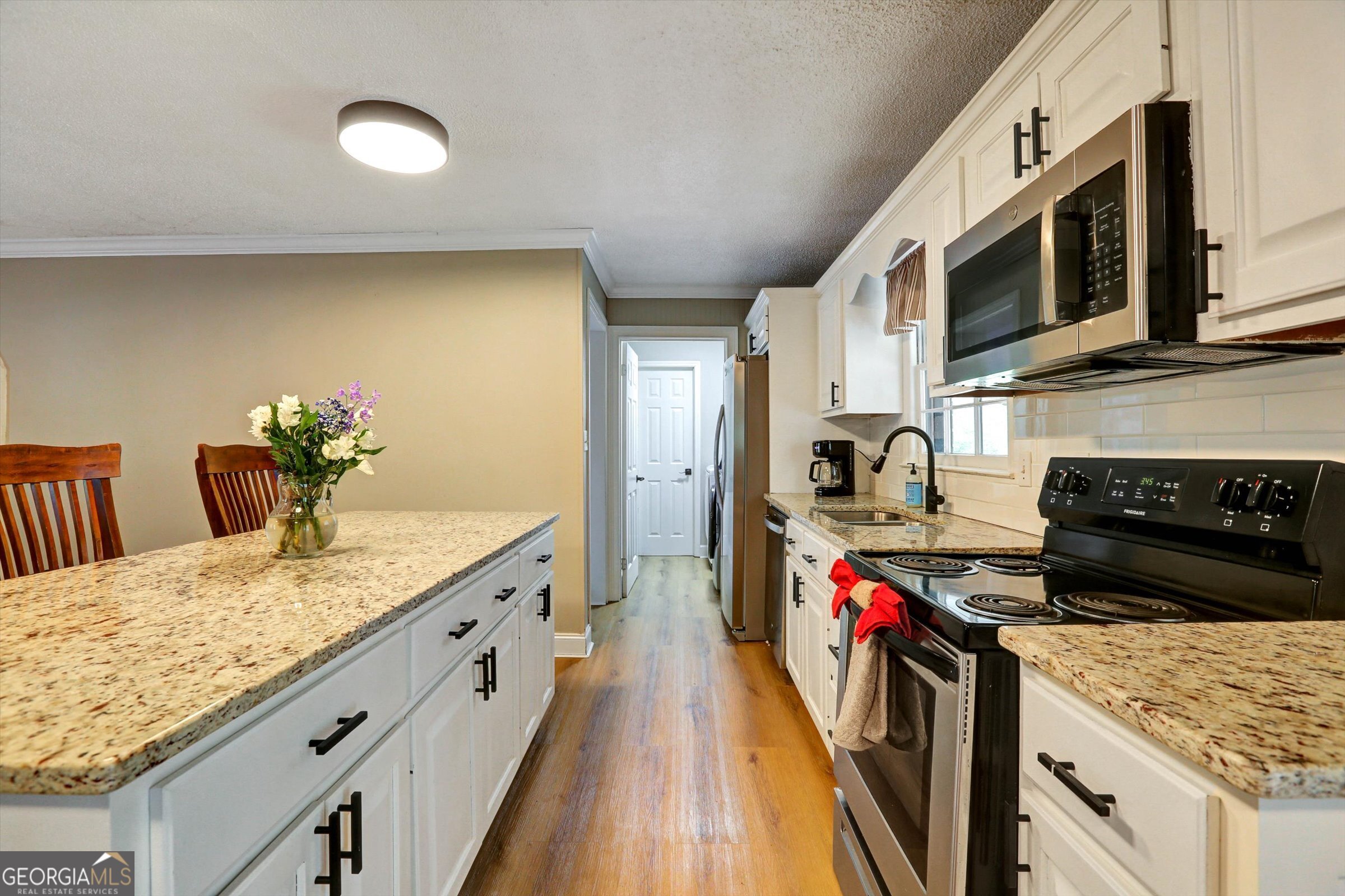 1095 Athens Road Property Photo 9