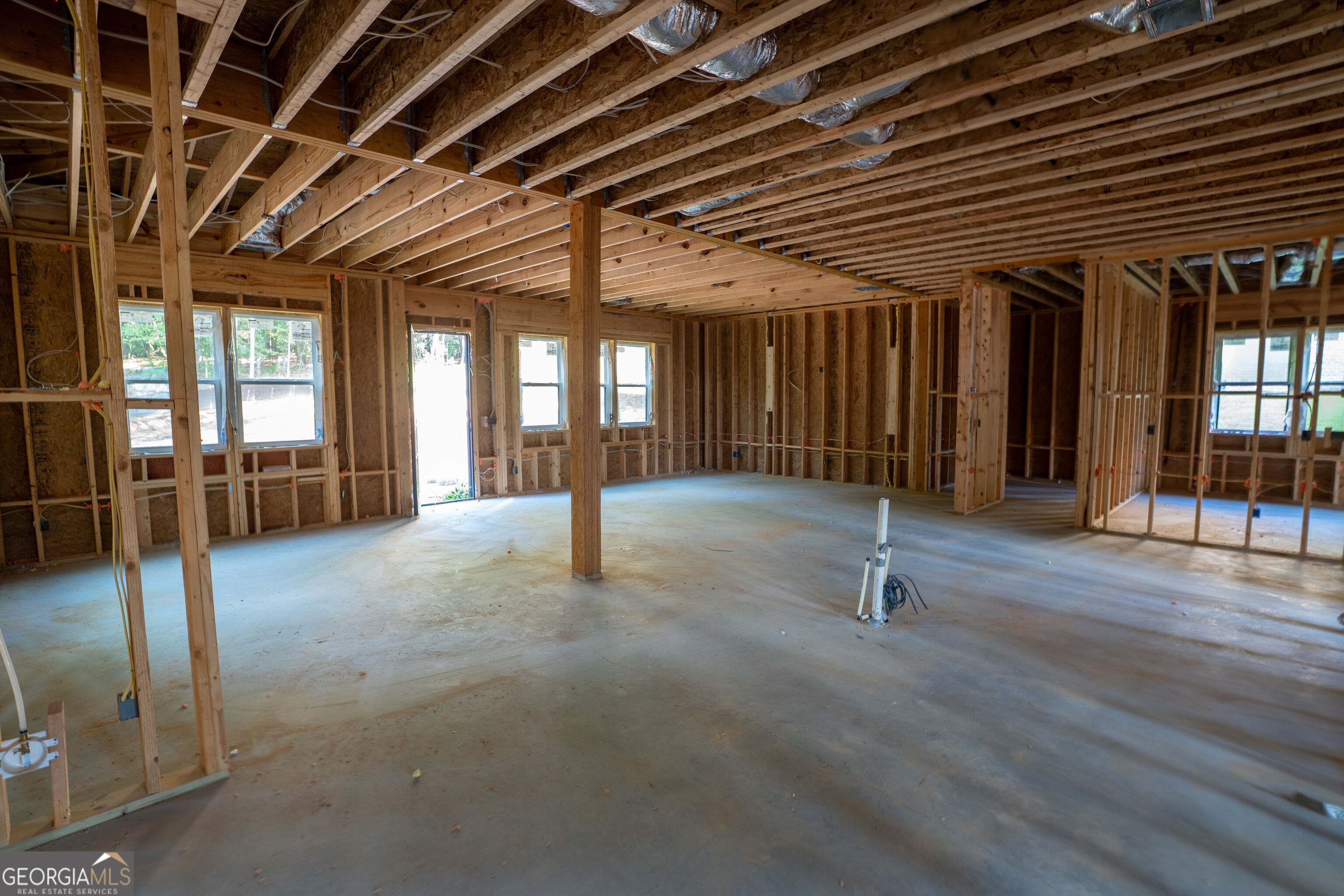 899 Artistry Way Property Photo 8