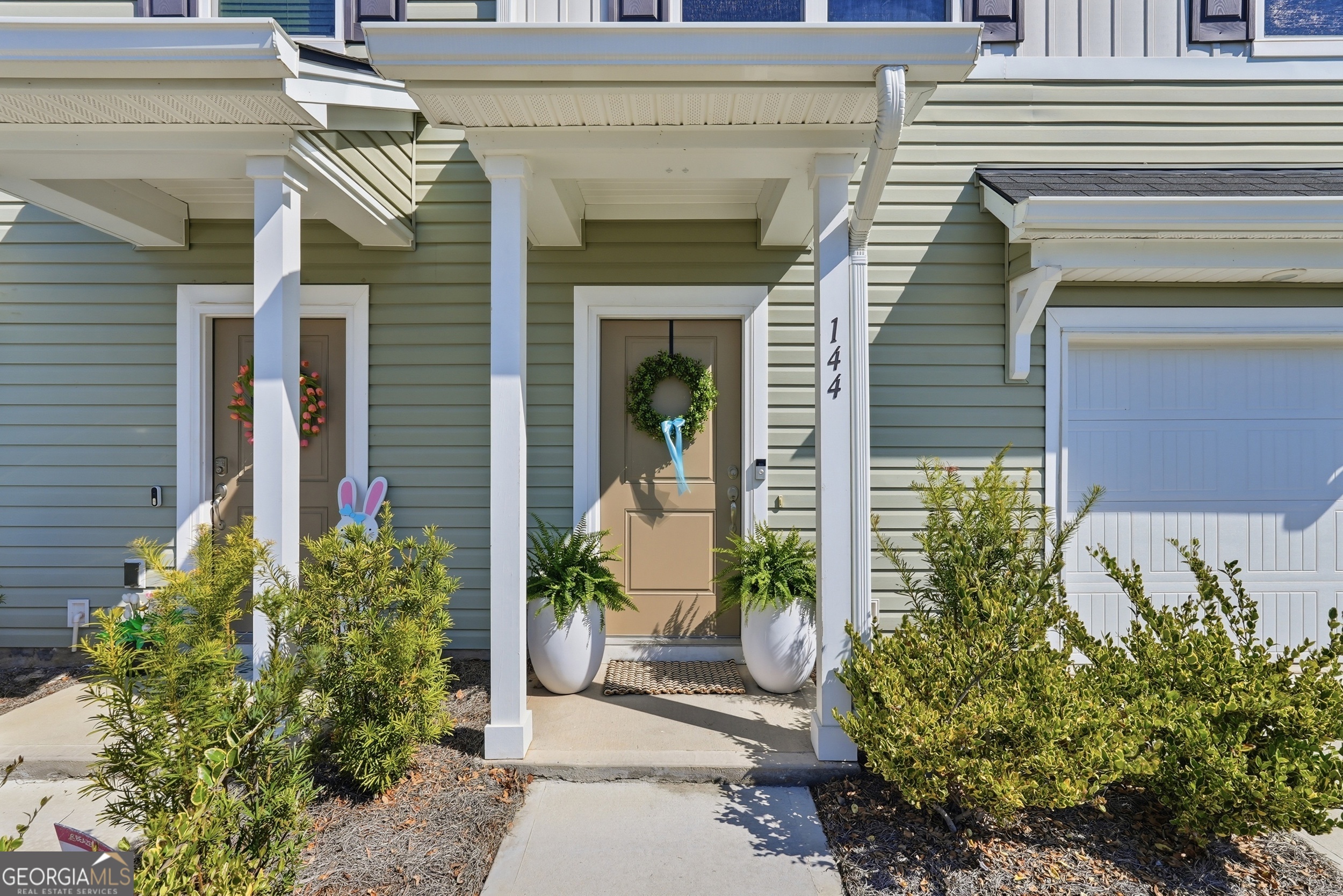 144 Congo Court Property Photo 2