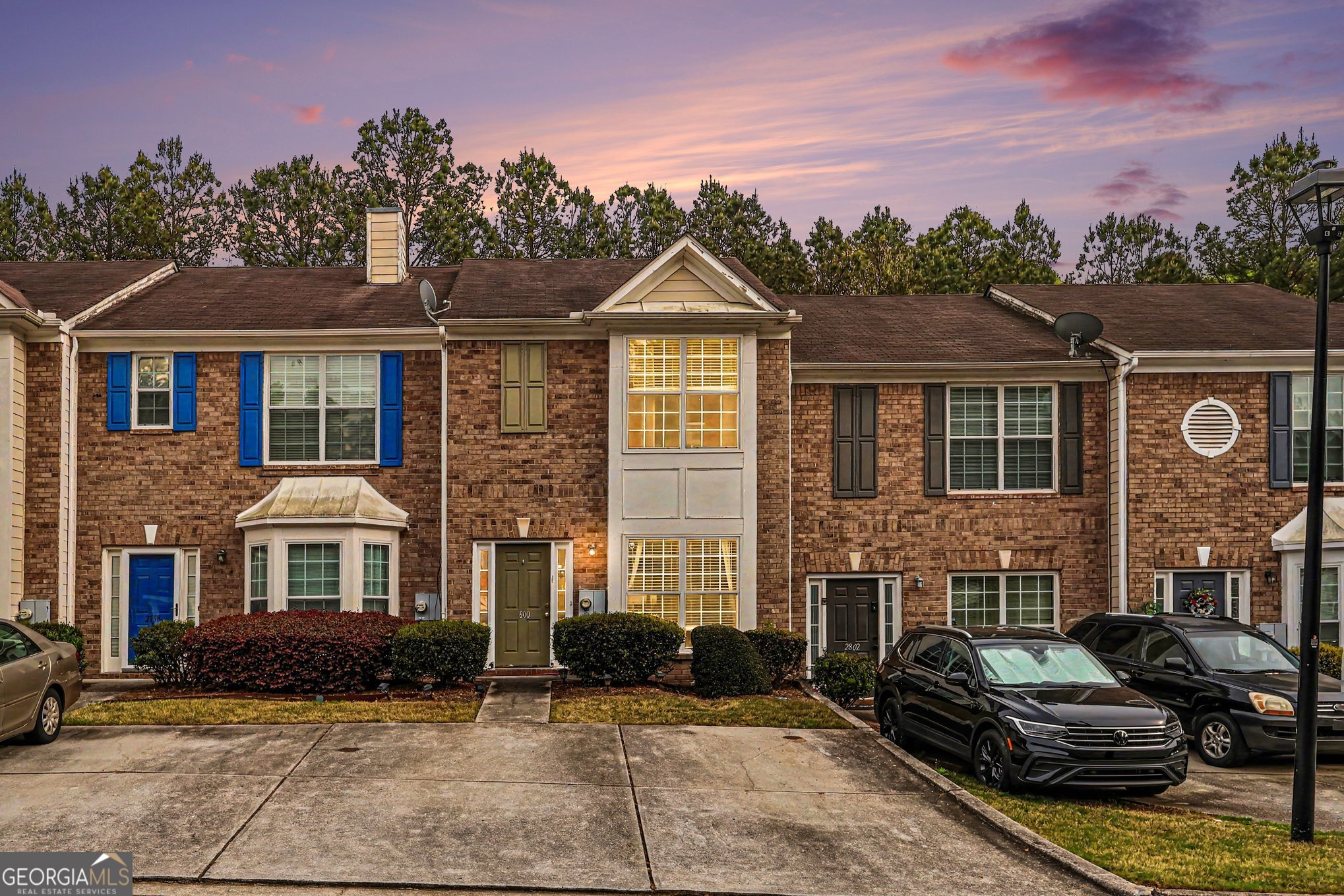 2800 Parkway Cove Property Photo 1