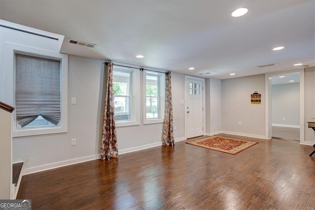 174 Rivertown Road Property Photo 4