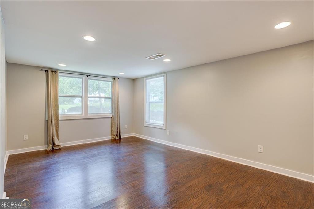 174 Rivertown Road Property Photo 13