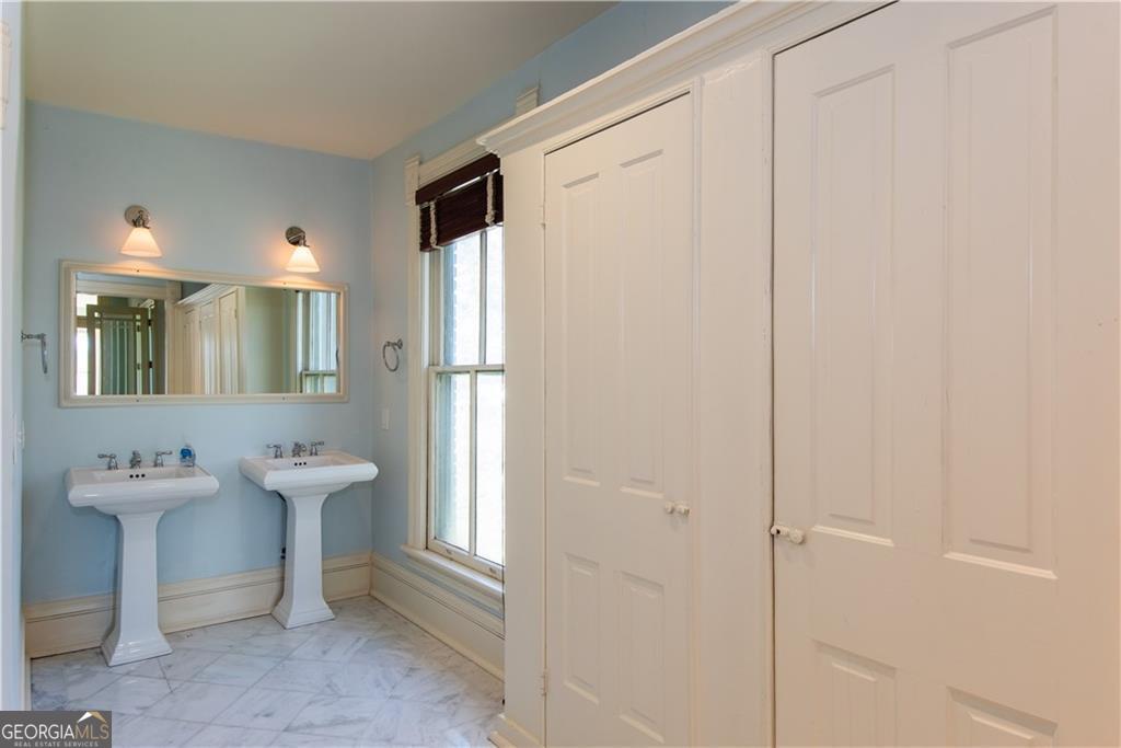 3593 Hemphill Street Property Photo 59