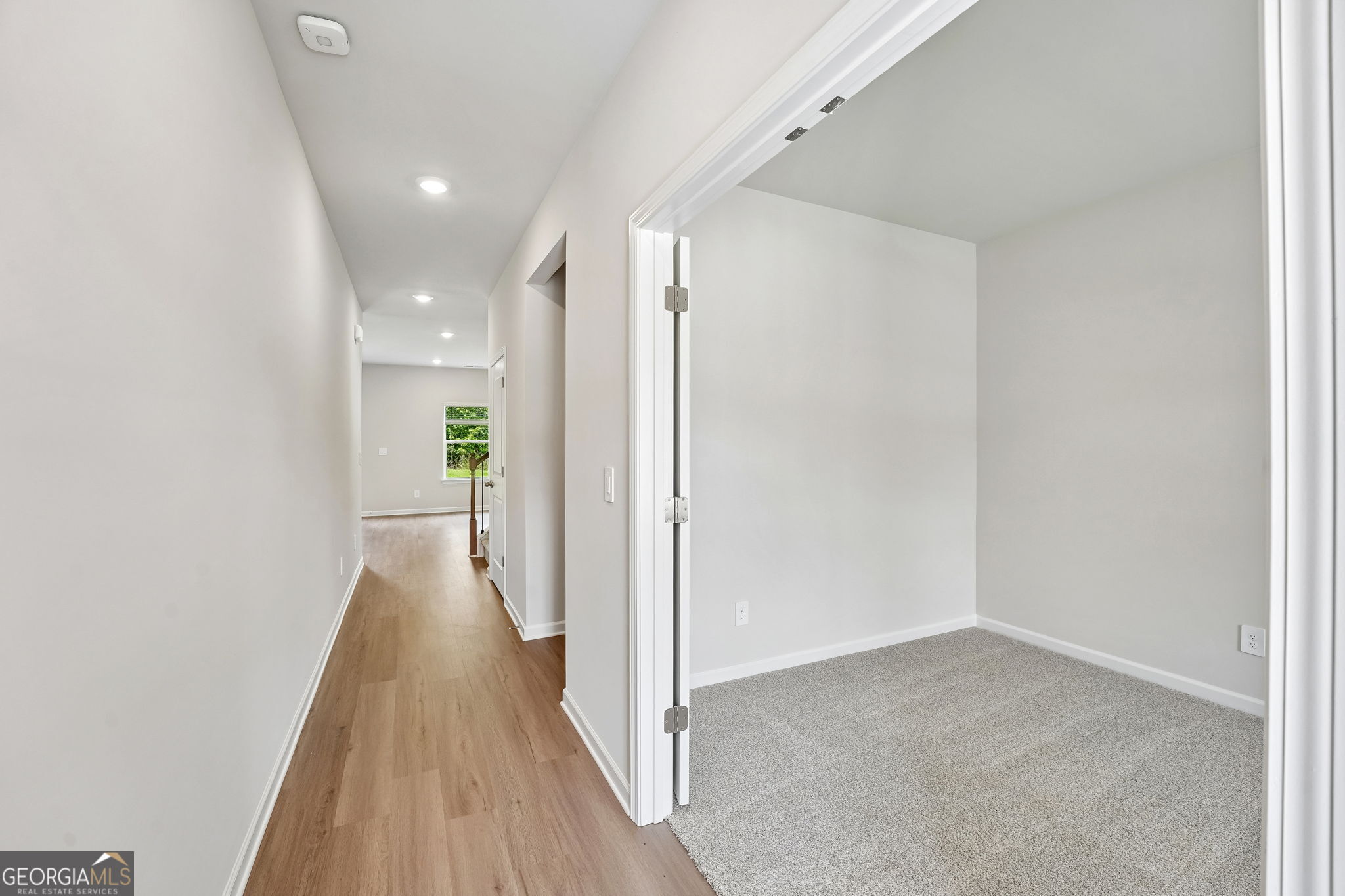 16 Rise Road Property Photo 7