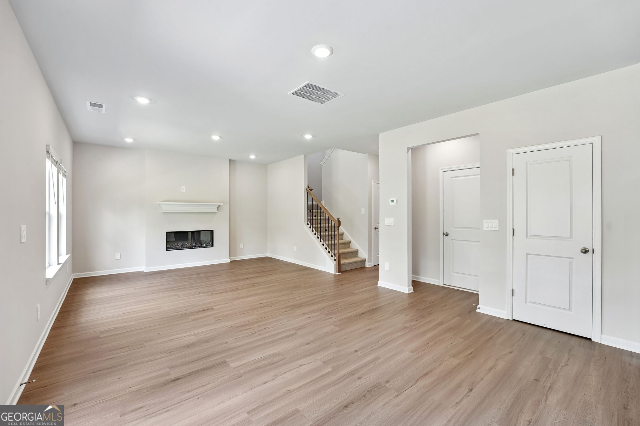 16 Rise Road Property Photo 14