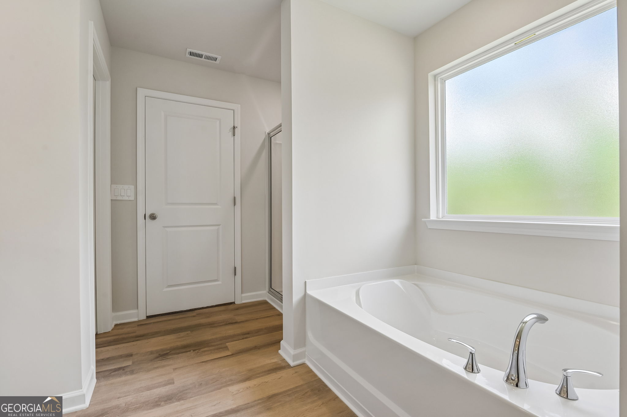 24 Rise Road Property Photo 46