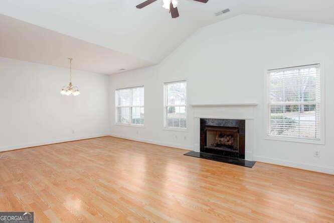 3402 Raes Creek Road Sw # 27 Property Photo 8