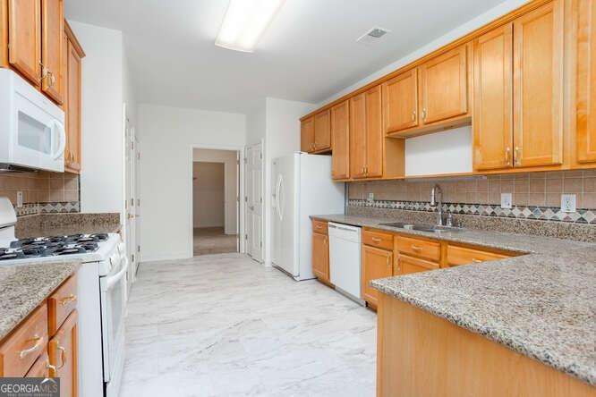 3402 Raes Creek Road Sw # 27 Property Photo 15