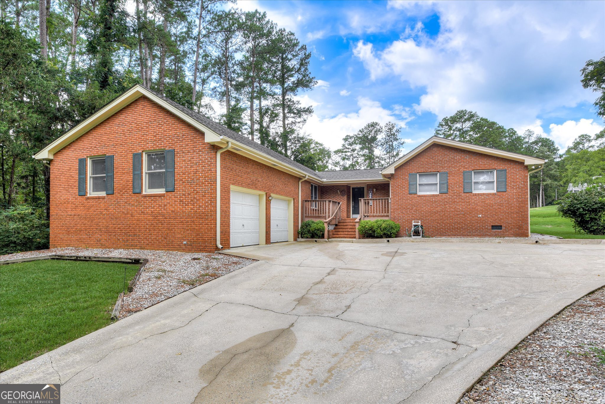 256 Brassie Drive Property Photo 14