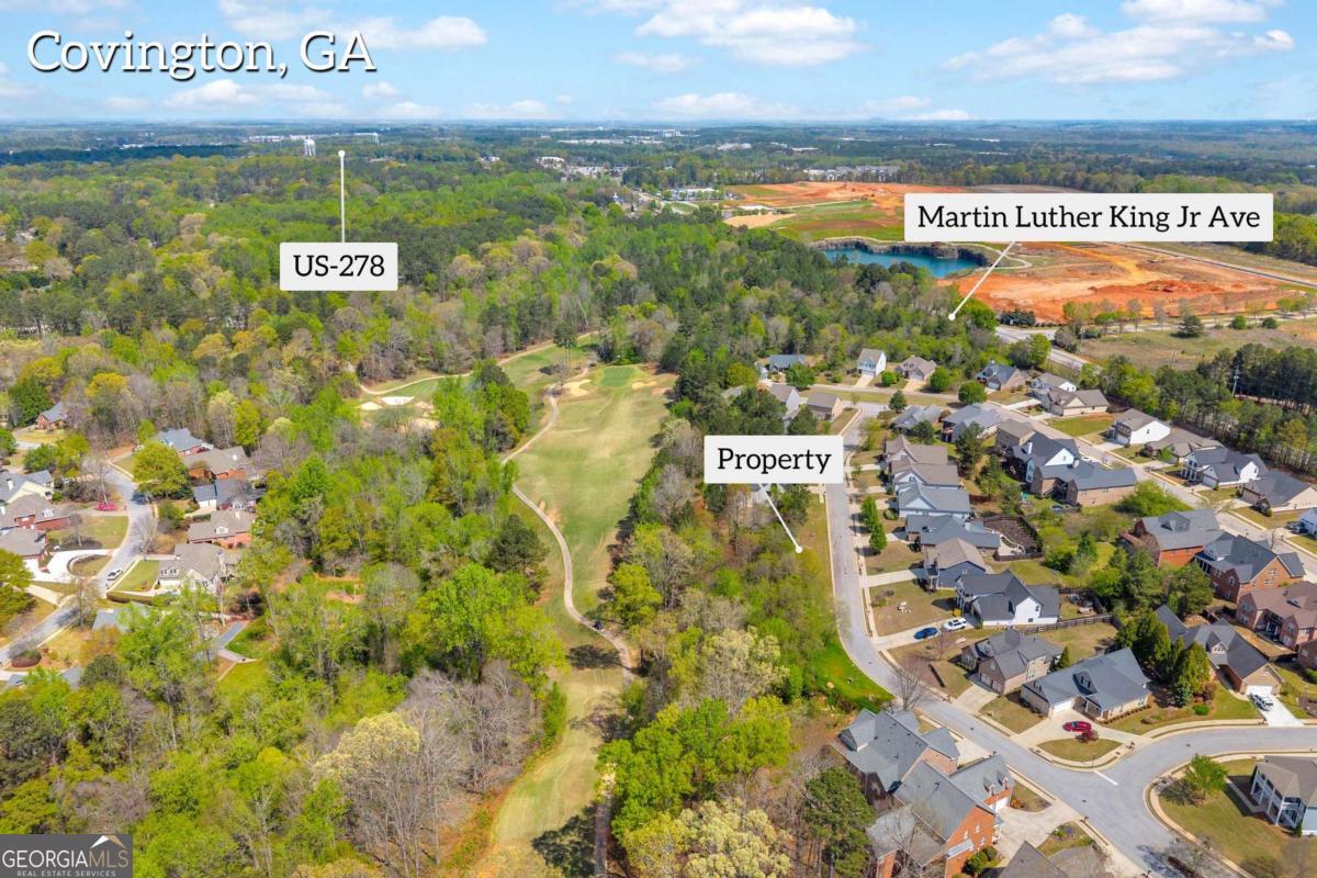 9141 Golfview Lane Property Photo 5