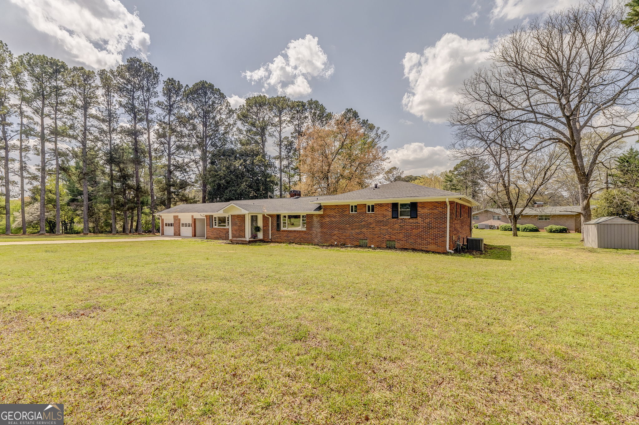 207 John Phillips Road Property Photo 3