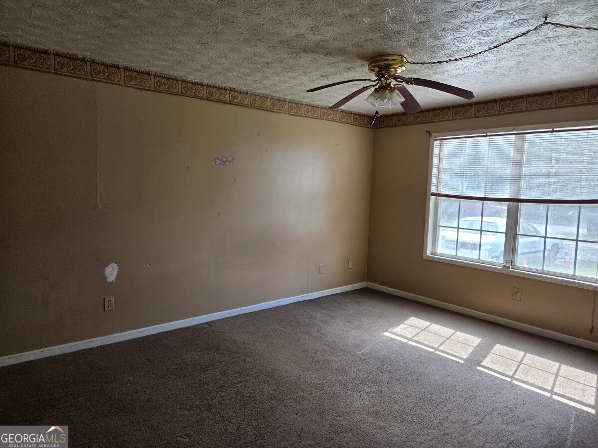 9460 Cypress Lane Property Photo 6
