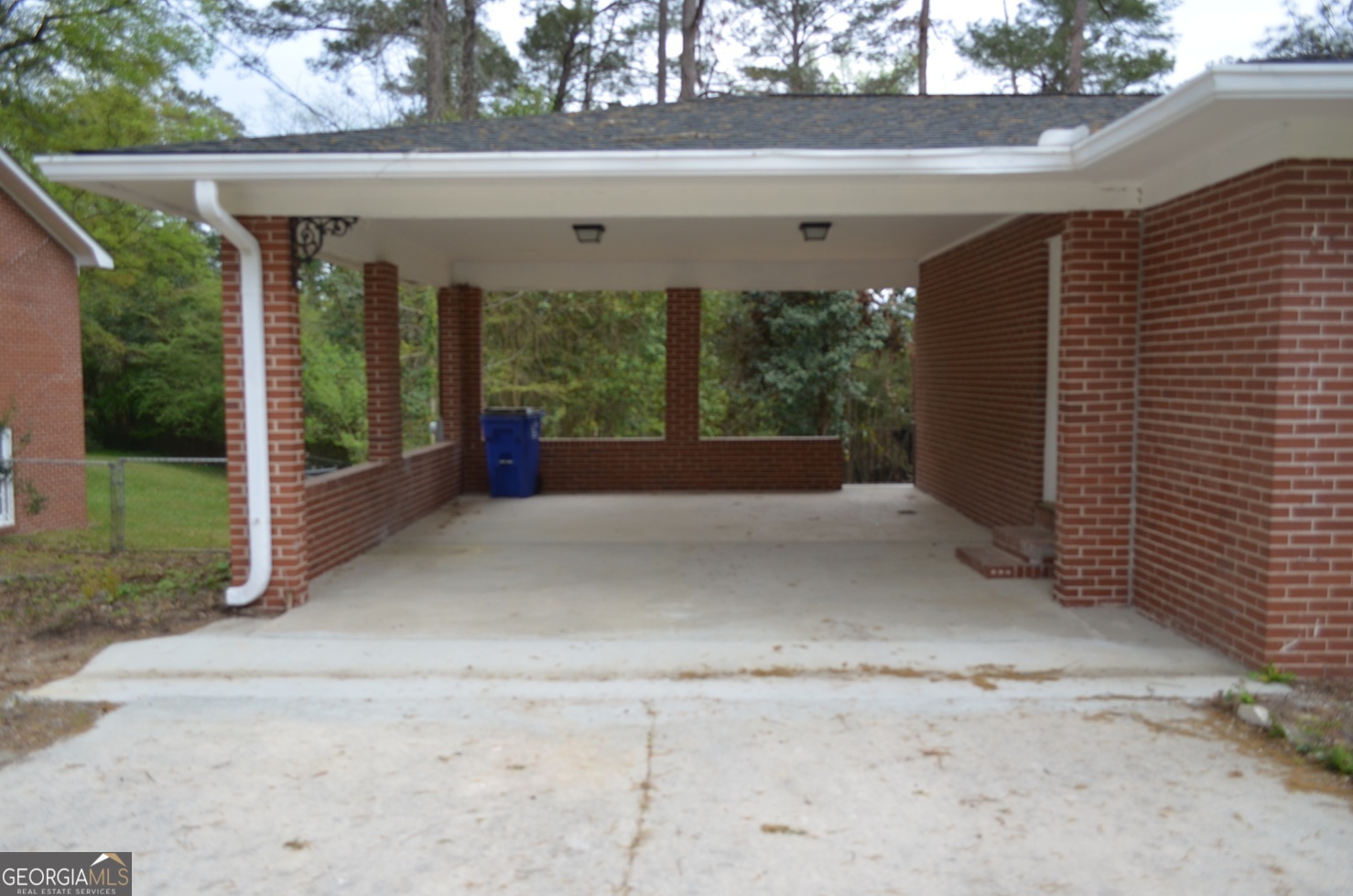 829 Edward Place Property Photo 17