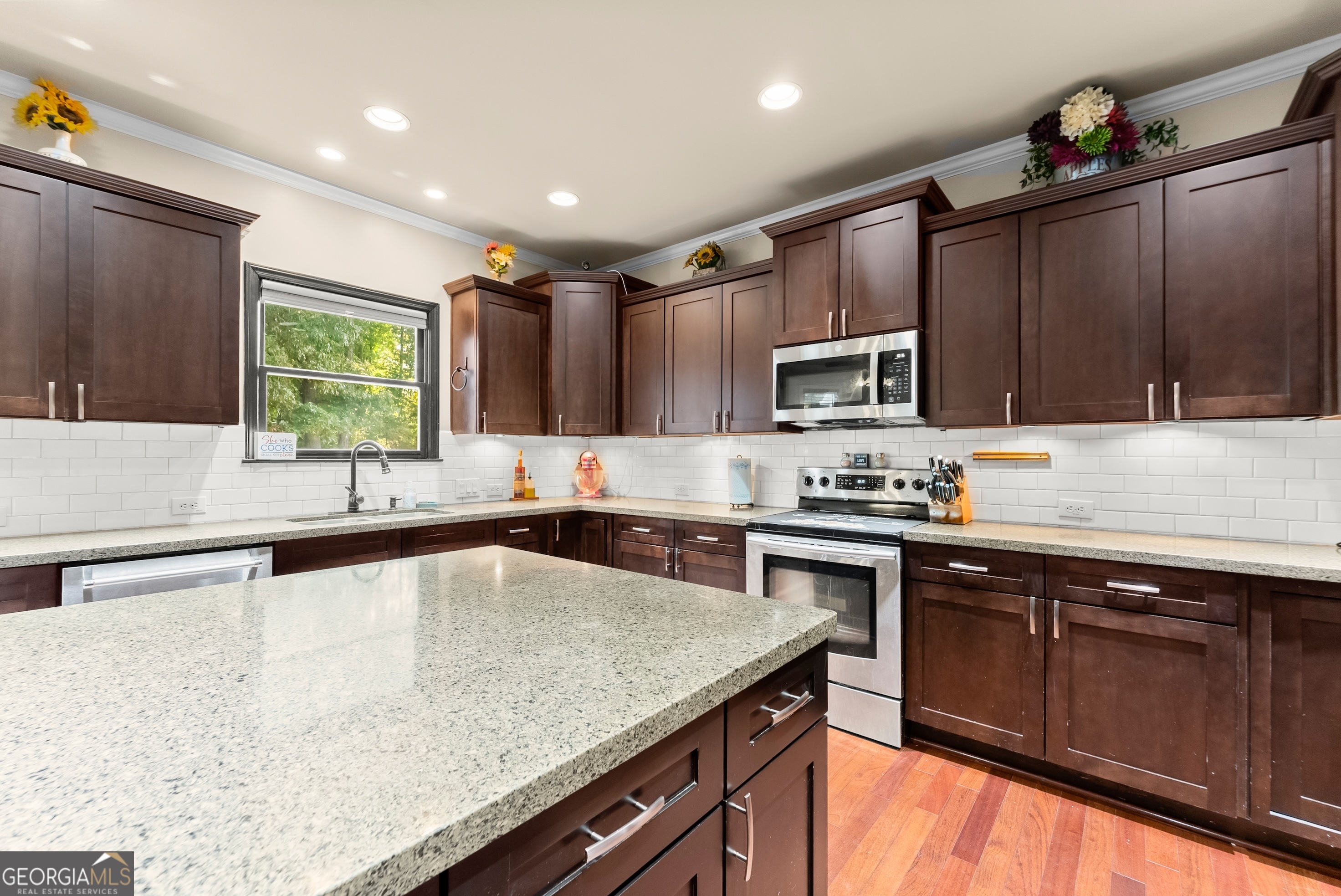 799 Traditions Way Property Photo 10