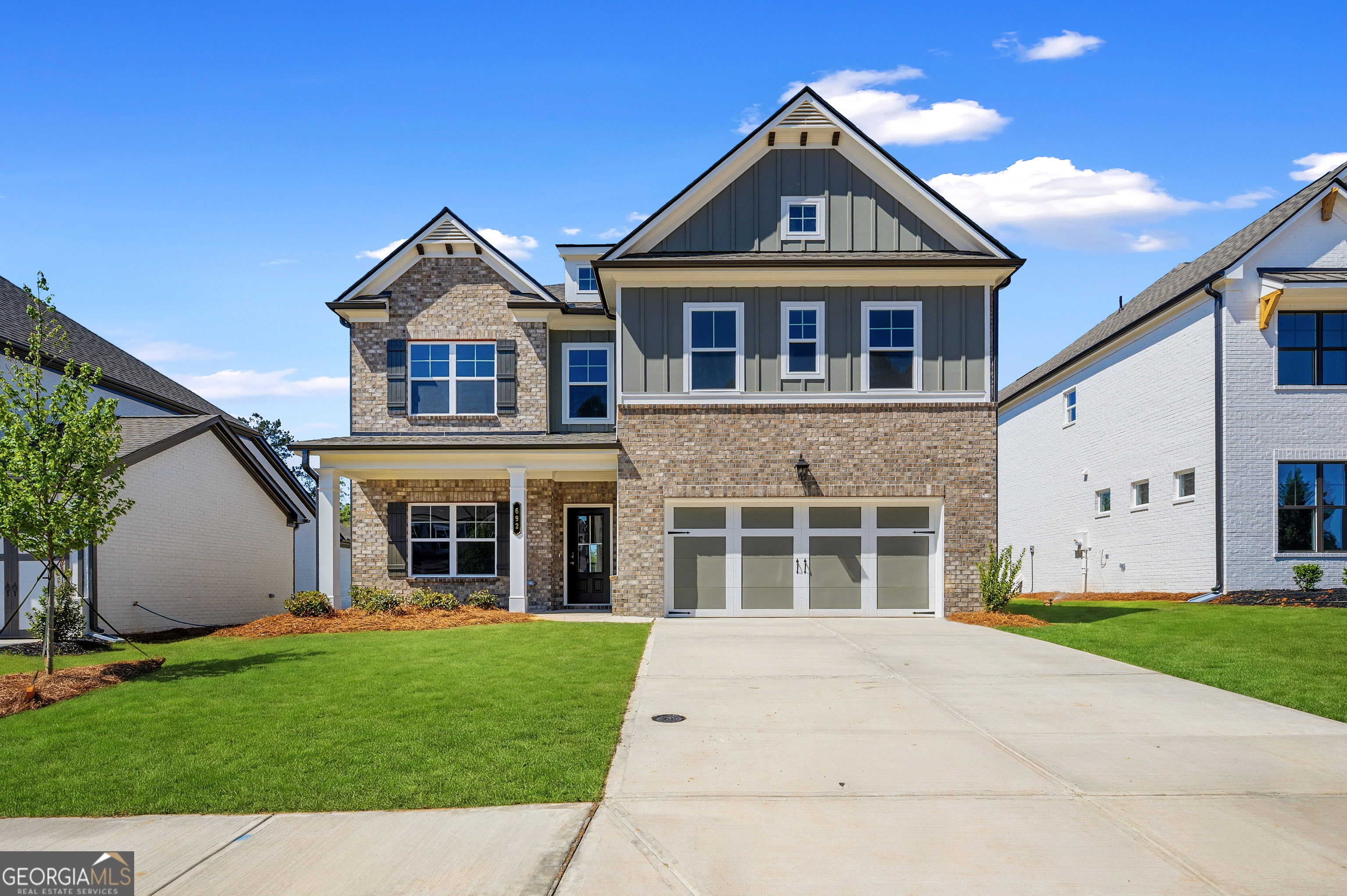 6 Commons Way
