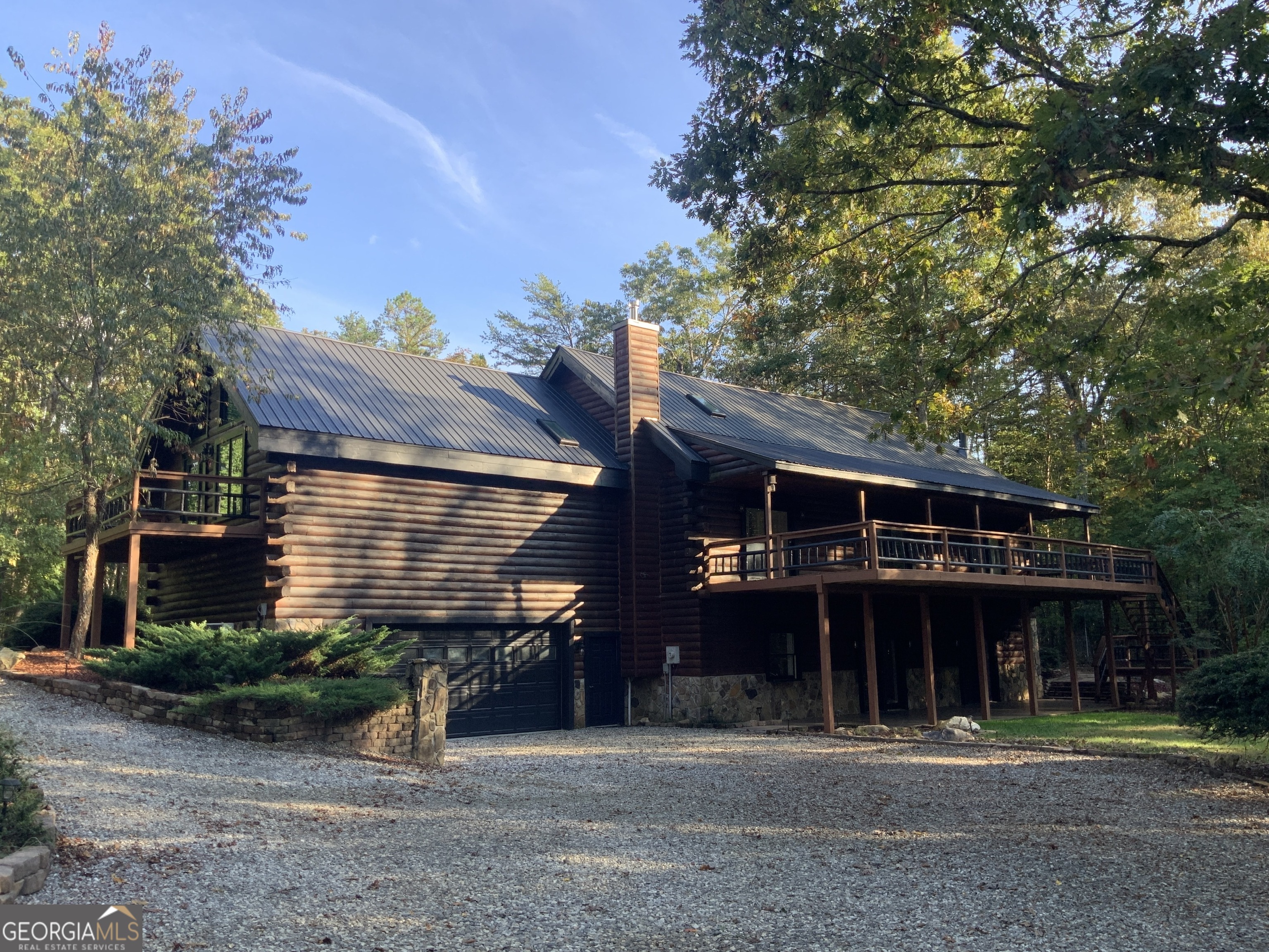 11 Foxfire Road Property Photo 3