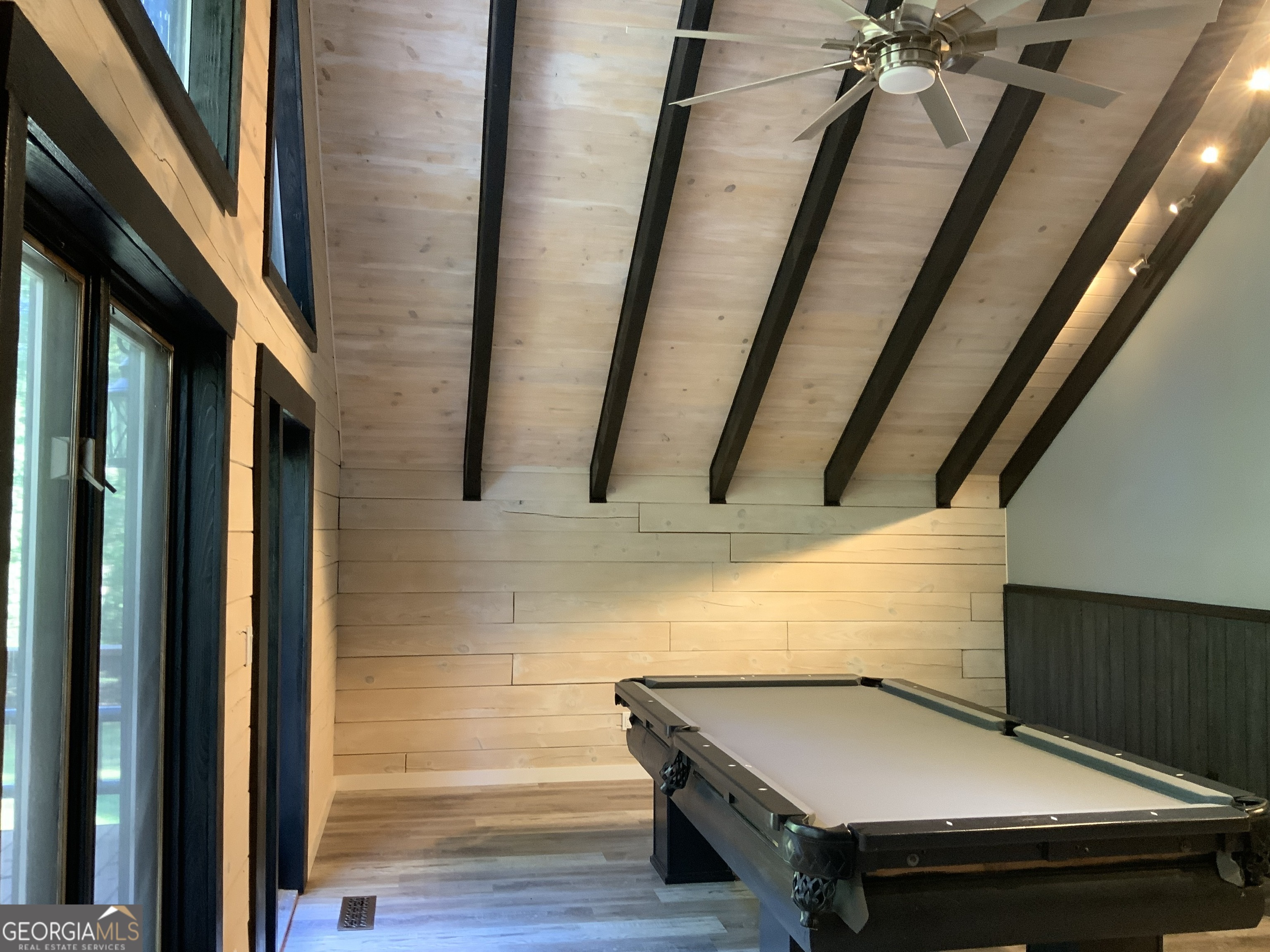 11 Foxfire Road Property Photo 17