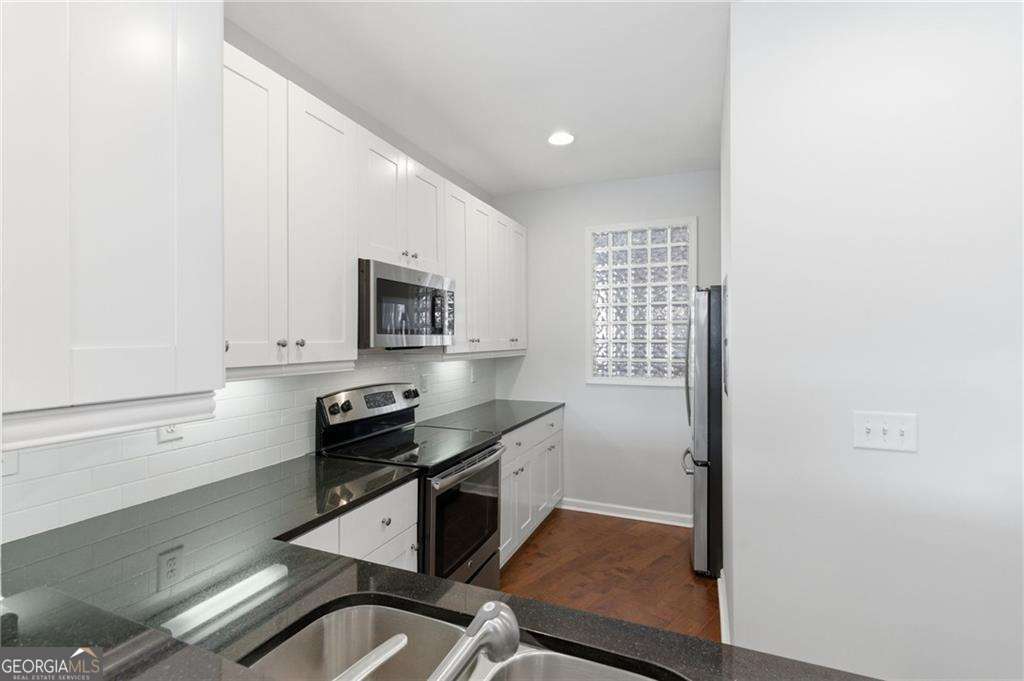 10 Perimeter Summit Boulevard Ne # 4443 Property Photo 13