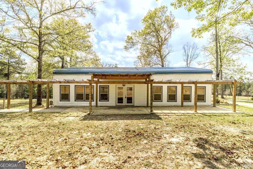4747 Donnan Road Property Photo 2