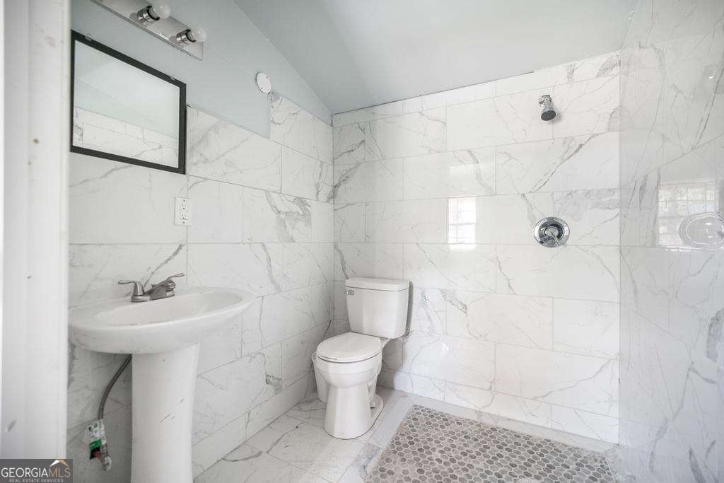 4747 Donnan Road Property Photo 19