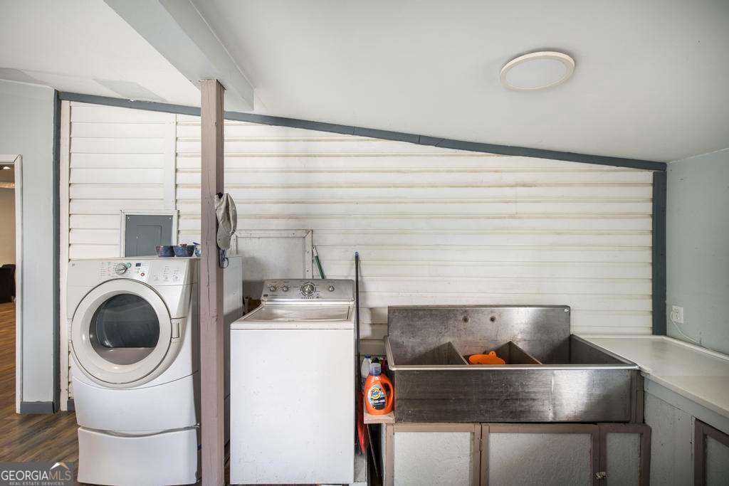 4747 Donnan Road Property Photo 41