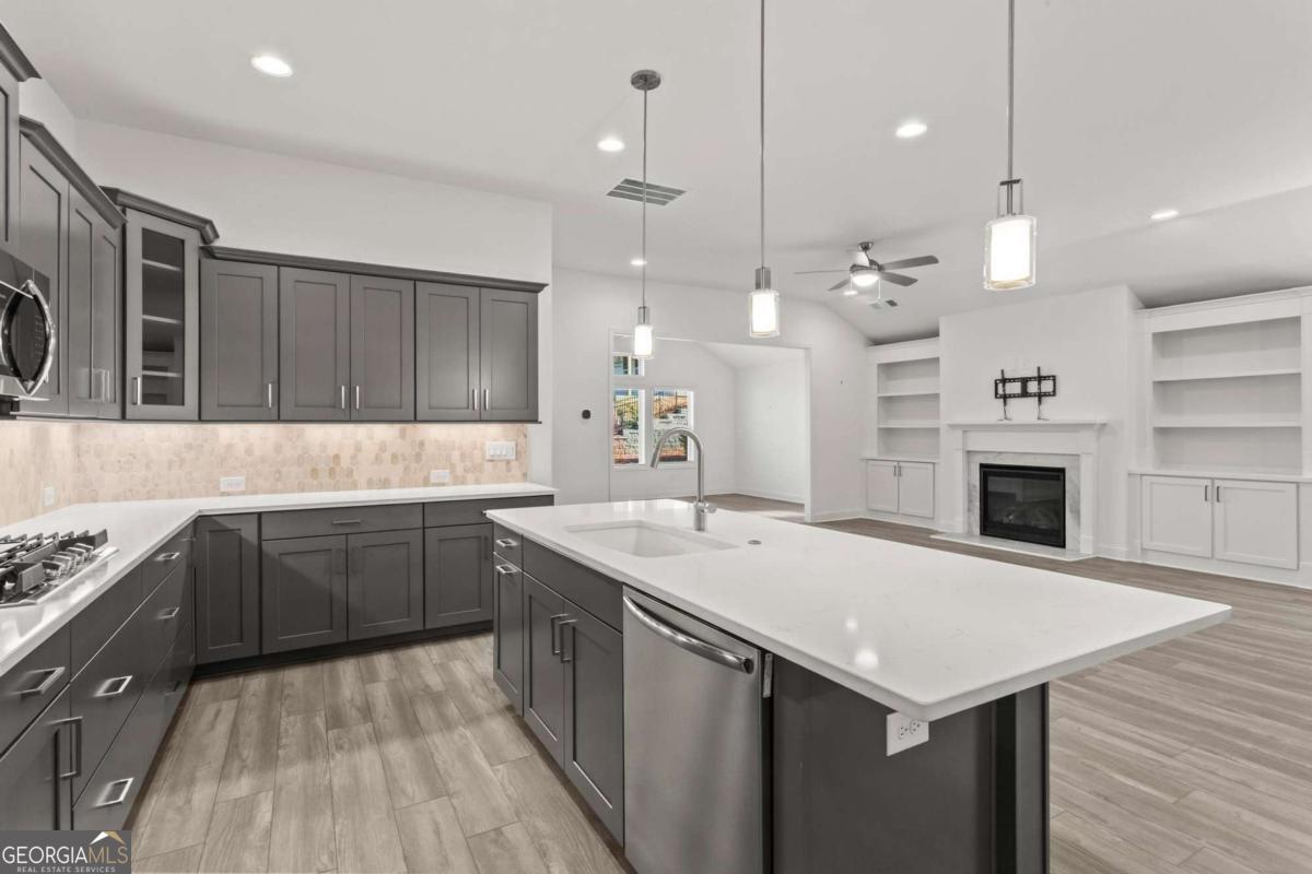 20 Weathervane Way Property Photo 8