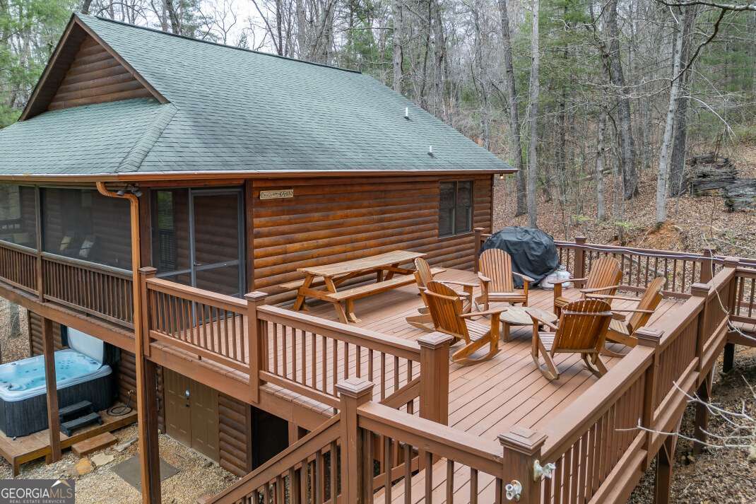 145 Fox Run Lane Property Photo 1