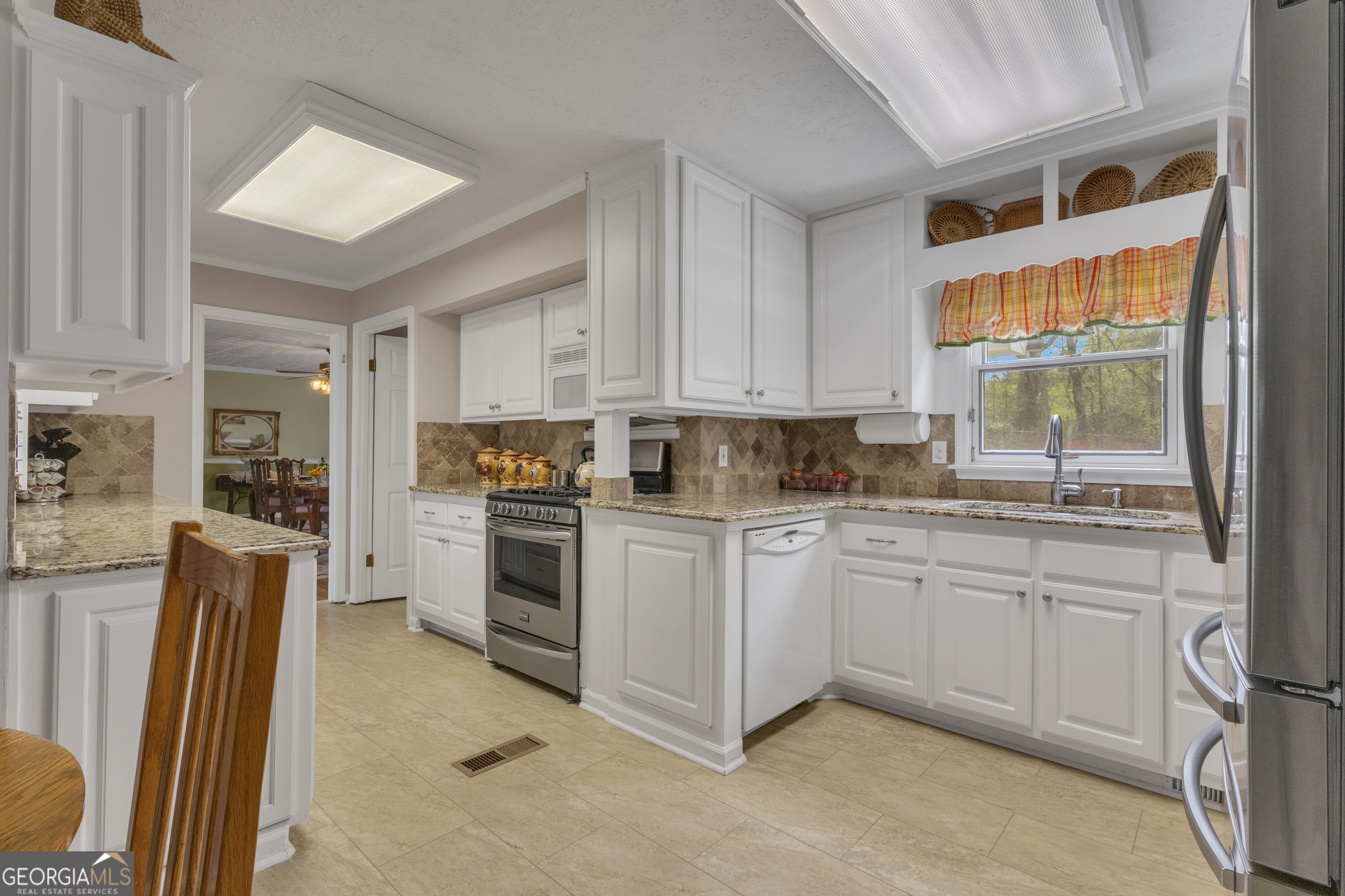 238 Kirkley Road Property Photo 6