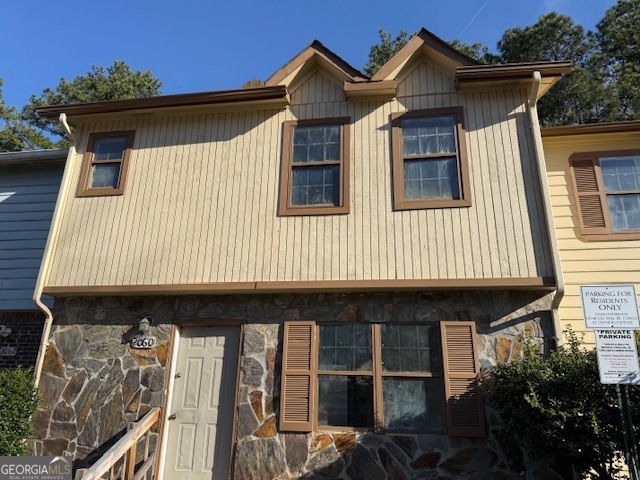 2060 Lenoa Lane