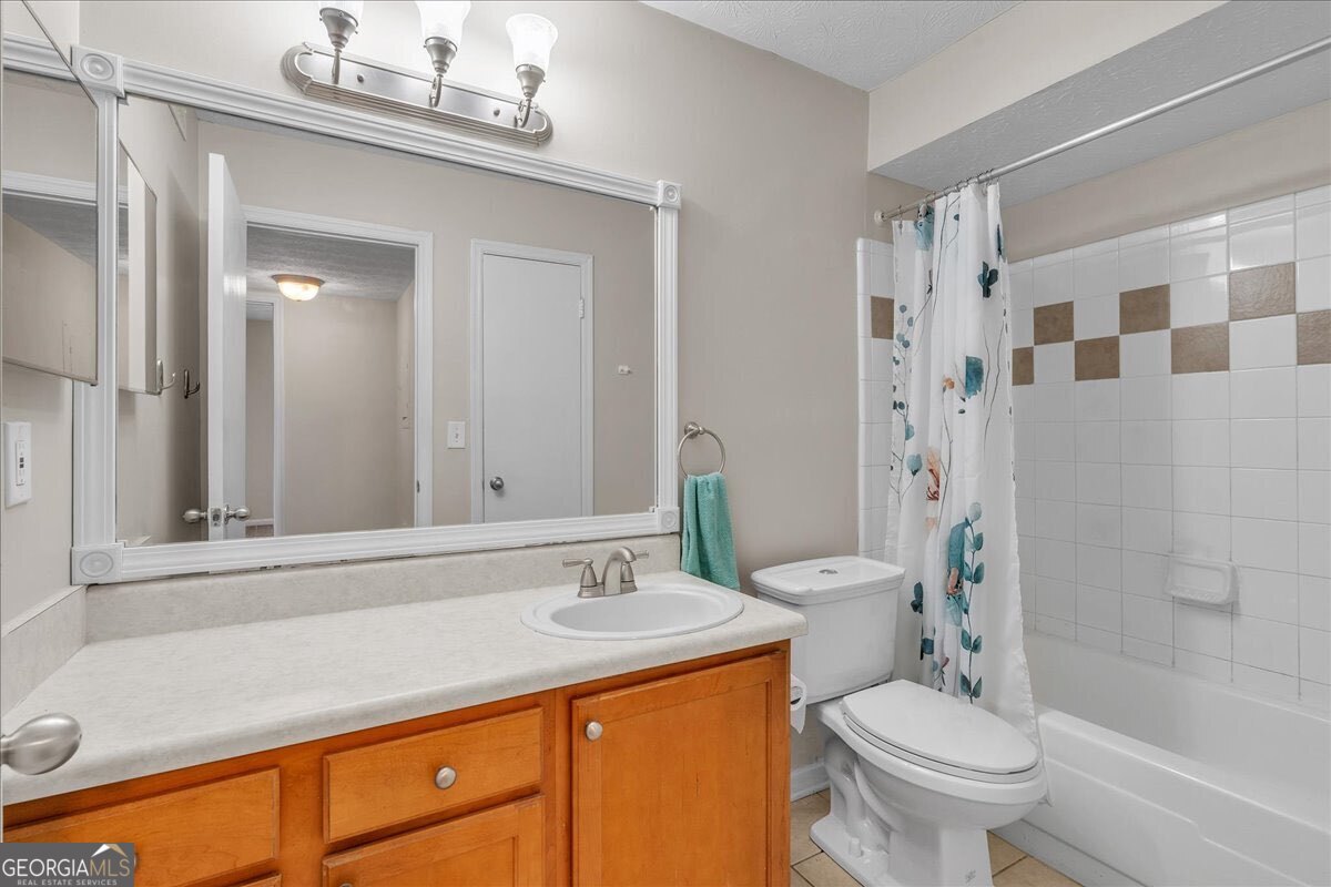 3160 Seven Pines Court # 105 Property Photo 10