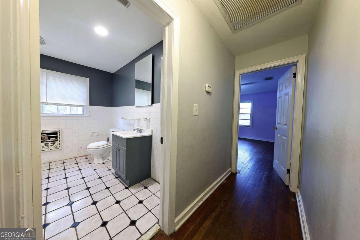 1309 Remington Avenue Property Photo 17